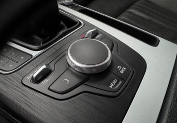 Audi Q5 II 2020 Audi Q5 FullLed Dnyam.Kierunki Skora Kamera i El Klapa Alu17 Gwarancja 2.0, zdjęcie 22