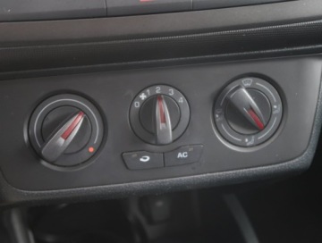 Seat Ibiza IV Hatchback 5d Facelifting 1.2 70KM 2013 Seat Ibiza 1.2 12V, Klima, Tempomat,ALU, zdjęcie 11