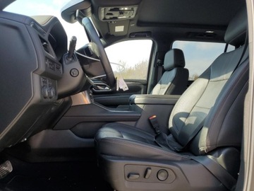 Chevrolet Suburban GMT900 2023 Chevrolet Suburban K1500 RST 2023 5.3L 5.3 Benzyna 355KM, zdjęcie 7