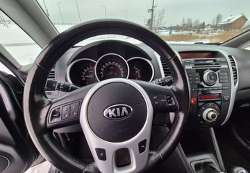 Kia Venga Mikrovan 1.4 CRDi WGT 90KM 2013 Kia Venga Kia Venga 1.4 CRDi 90 Edition 7 1.4 Diesel 90KM, zdjęcie 22