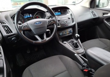 Ford Focus III Kombi Facelifting 1.5 TDCi 120KM 2018 Ford Focus SW 1,5 TDCi 120km, Salon Polska, FV 23 1.5 Diesel 120KM, zdjęcie 14