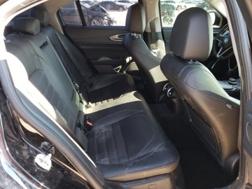 Alfa Romeo Giulia II 2019 Alfa Romeo Giulia TI 2019 2.0l 2.0 Benzyna 280KM, zdjęcie 10