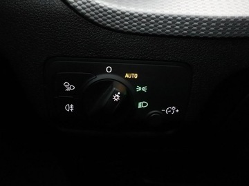 Audi Q2 SUV 1.5 35 TFSI 150KM 2020 Audi Q2 full LED navi klima auto virtual cocpit, zdjęcie 30