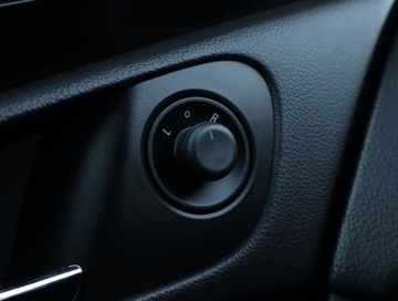 Opel Insignia I Sports Tourer 2.0 CDTI ECOTEC 160KM 2010 Opel Insignia 2.0 CDTI, Navi, Klima, Klimatronic, zdjęcie 20