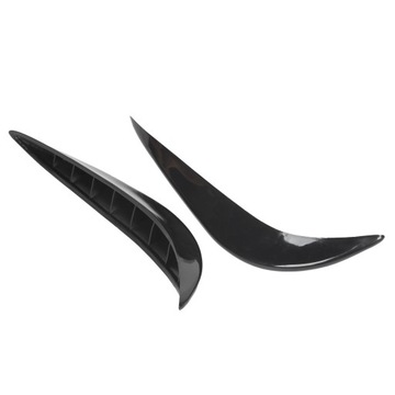 Универсальная накладка на автомобильный бампер.