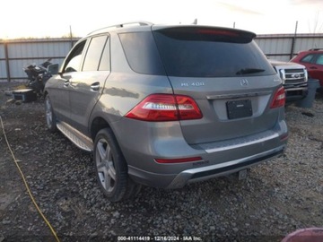 Mercedes Klasa M W166 2015 Mercedes-Benz ML 400 4Matic 2015 3.0l 3.0 Benzyna 329KM, zdjęcie 3