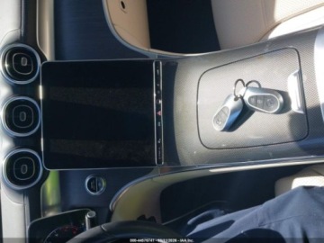 Mercedes GLC C254/X254 2024 Mercedes-Benz GLC 300 2024 2.0 Benzyna 255KM, zdjęcie 15