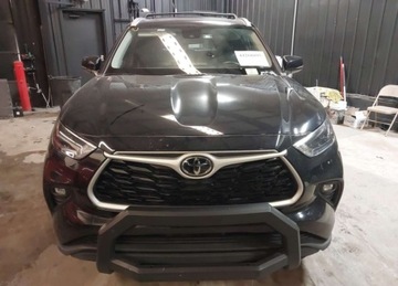 Toyota Highlander III 2023 Toyota Highlander XLE, od ubezpieczalni 2.4 Benzyna 265KM, zdjęcie 1