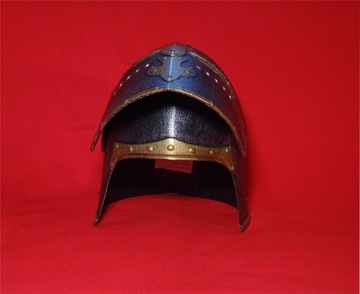 ШЛЕМ С ЗАЗЫРЬЕМ РЫЦАРСКИЙ НАряд НОЧНОЙ КОСТЮМ