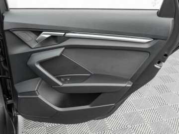 Audi A3 8Y Limousine 1.5 35 TFSI 150KM 2023 Audi A3 Limousine DW4WP84#35 TFSI mHEV S Line S, zdjęcie 31