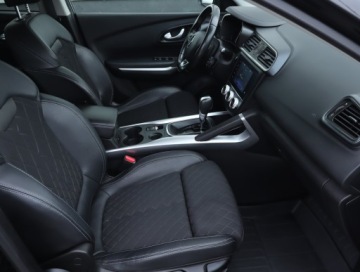 Renault Kadjar Crossover Facelifting 1.3 TCe 160 FAP 159KM 2019 Renault Kadjar 1.3 TCe, Salon Polska, Serwis ASO, zdjęcie 8