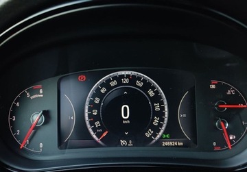 Opel Insignia I Sedan Facelifting 2.0 CDTI Ecotec 170KM 2015 Opel Insignia 2.0 CDTI 170KM Cosmo Liftback SalonPL SerwisASO FV23 Gwaranc, zdjęcie 13