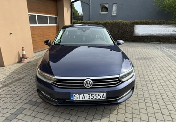 Volkswagen Passat B8 Limousine 1.8 TSI BlueMotion Technology 180KM 2017 Volkswagen Passat 1,8 TSI 180KM Klimatronik Kola latozima 1.8 Benzyna, zdjęcie 1