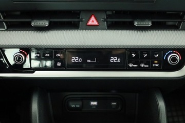 Kia Sportage V SUV 1.6 T-GDI MHEV 150KM 2023 Kia Sportage 1.6 T-GDI, Salon Polska, zdjęcie 11