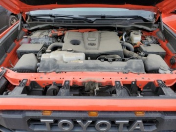 Toyota Tundra II 2023 Toyota Tundra Crewmax Limited 2023 3.4l 3.4 Hybryda 389KM, zdjęcie 6