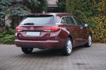 Opel Astra K Sports Tourer 1.6 CDTI 136KM 2018 Opel Astra Bezwypadek 1.6 Diesel 136KM, zdjęcie 4
