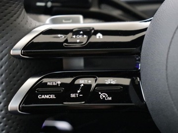 Mercedes CLE Coupe 2.0 200 204KM 2025 MERCEDES-BENZ CLE 200 4-Matic AMG Line 2.0 (204KM) 2025, zdjęcie 4