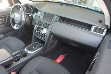 Land Rover Discovery Sport SUV 2.0 TD4 150KM 2017 Land Rover Discovery Sport 2.0D nawi bezwypadkowy, zdjęcie 12