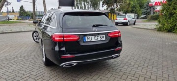 Mercedes Klasa E W213 Kombi 2.0 220d 194KM 2018 Mercedes-Benz Klasa E E220 D 195KM Gwarancja Raty Oplaty 2.0 Diesel, zdjęcie 11
