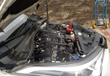 Toyota C-HR I Crossover 1.8 Hybrid 122KM 2018 Toyota C-HR Okazja 1.8 Hybryda 122KM, zdjęcie 4