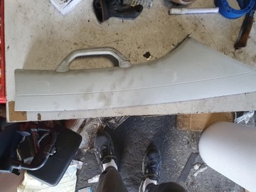 Osłona słupka prawa A z rączka VW T5 7H0858150