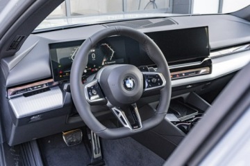BMW Seria 5 G90-91 Touring 2.0 520d 197KM 2026 BMW 520 xDrive Limuzyna - DEMO, zdjęcie 13