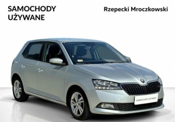 Skoda Fabia III Hatchback Facelifting 1.0 TSI 95KM 2021 Skoda Fabia 1.0TSI 95KM Ambition DSG, Podgrzewane Fotele, Czujniki Parkowa, zdjęcie 7