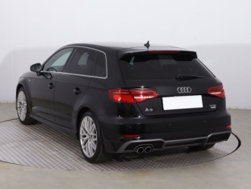 Audi A3 8V Hatchback 3d 1.4 TFSI CoD ultra 150KM 2016 Audi A3 1.4 TFSI, Navi, Klima, Klimatronic, zdjęcie 3