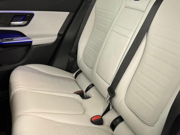 Mercedes GLC C254/X254 2025 MERCEDES-BENZ GLC 200 d 4-Matic AMG Line 2.0 (163KM) 2025, zdjęcie 10