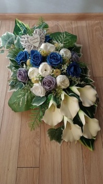 Stroik na cmentarz GRÓB kompozycja SERCE WIKLINOWE