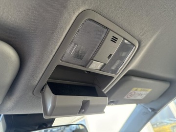 Toyota Auris II Touring Sports Facelifting 1.8 Hybrid 136KM 2017 Toyota Auris Hybrid 135 Premium II (2012-) Hybrid, zdjęcie 19