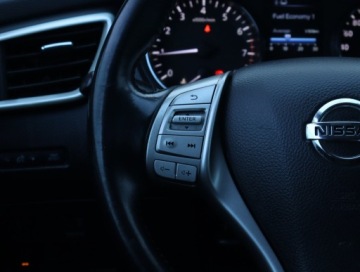 Nissan Qashqai II Crossover 1.2 DIG-T 115KM 2014 Nissan Qashqai 1.2 DIG-T, Klima, Klimatronic, zdjęcie 16