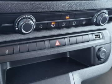 Peugeot Expert III Kombi Compact 1.5 BlueHDi 120KM 2021 Peugeot Expert 1.5d, 120KM, 9 osób, Android Auto, zdjęcie 29