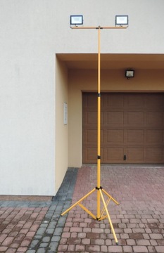 ШТАТИВ ДЛЯ СВЕТИЛЬНИКОВ 3м 2х50Вт СВЕТОДИОДНЫЙ ПРОЖЕКТОР