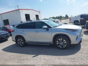 Toyota Highlander III 2021 Toyota Highlander XLE 2021 3.5l 3.5 Benzyna 295KM, zdjęcie 6