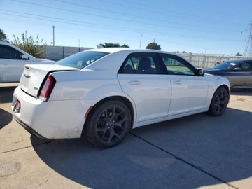 Chrysler 300C II 2021 Chrysler 300 2021r., Touring, od ubezpieczalni 3.6 Benzyna 292KM, zdjęcie 4