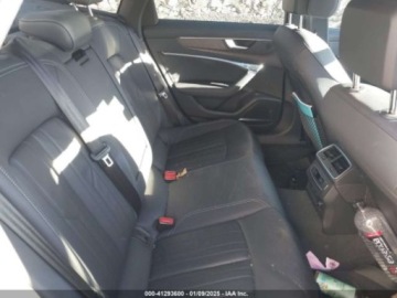 Audi A6 C8 2023 Audi a6 2023r., 4x4, 2.0L 2.0 Benzyna 261KM, zdjęcie 9