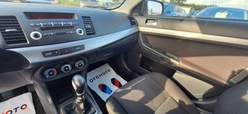 Mitsubishi Lancer IX Sedan 1.5 MIVEC 109KM 2010 Mitsubishi Lancer Mały Przebieg Klima, zdjęcie 12