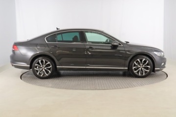 Volkswagen Passat B8 Limousine Facelifting 2.0 TDI SCR 200KM 2021 VW Passat 2.0 TDI, Salon Polska, Serwis ASO, zdjęcie 5