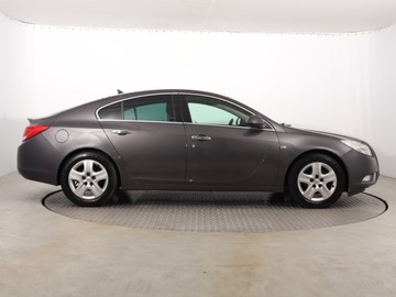 Opel Insignia I Hatchback 2.0 CDTI ECOTEC 160KM 2011 Opel Insignia 2.0 CDTI, Navi, Klima, Klimatronic, zdjęcie 5