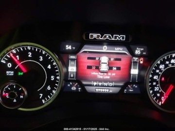  RAM 1500 2021r., Big Horn, od ubezpieczalni 5.7 Benzyna 395KM, zdjęcie 10