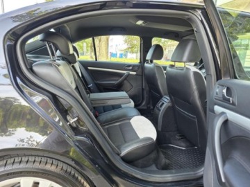Skoda Octavia II Kombi 2.0 TFSI 200KM 2010 SKODA OCTAVIA VRS 2.0l TSI benzyna 200KM Bezwypadkowy 2 Właściciel ZADBANY, zdjęcie 31