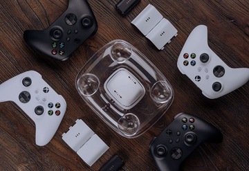 8BitDo Charge Dock WH na pad Xbox One i Series X|S OUTLET