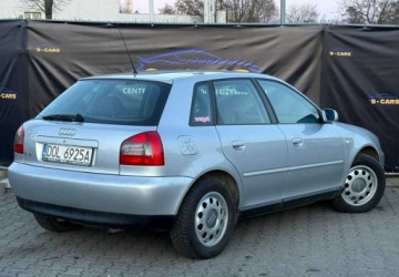 Audi A3 8L Hatchback 1.6 i 102KM 2000 Audi A3 Sportback Audi A3 1.6 b SUPER STAN OPONY ZIMOWE Dlugie Oplaty, zdjęcie 2