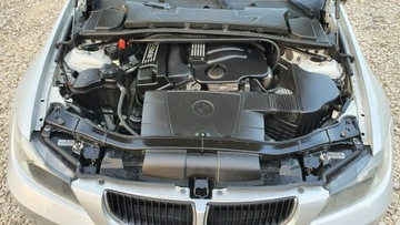 BMW Seria 3 E90-91-92-93 Limuzyna E90 320i 150KM 2005 BMW 320 2.0i 150KM # Climatronic # Parktronic # El, zdjęcie 30