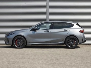 BMW Seria 1 F70 2026 BMW Seria 1 120 Sport Hatchback 1.5 (170KM) 2026, zdjęcie 1