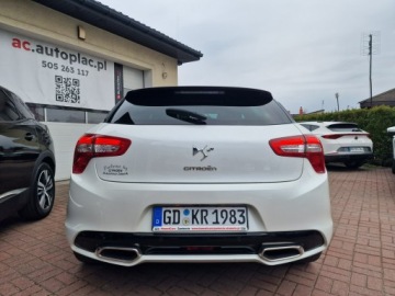 DS 5 Hatchback (Citroen) 2.0 HDi Hybrid4 200KM 2012 Citroen DS5 2.0 HDI SportChip 4x4Hybrid Automat, zdjęcie 13