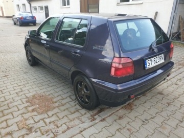 Volkswagen Golf III Hatchback 1.6 75KM 1997 Volkswagen Golf III, zdjęcie 11