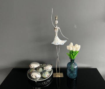 Стеклянная ваза стеклян