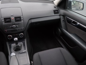 Mercedes Klasa C W204 Kombi T204 1.8 180 K 156KM 2010 Mercedes C C 180, Klima, Klimatronic, zdjęcie 7